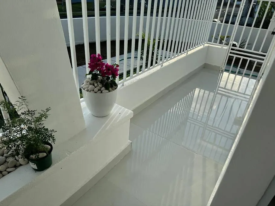 Casa Mi Luz Ilumina Tu Estancia Con Elegancia Y Confort En San Juan Holiday home