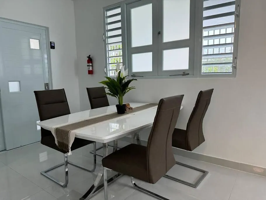Casa Mi Luz Ilumina Tu Estancia Con Elegancia Y Confort En San Juan Holiday home