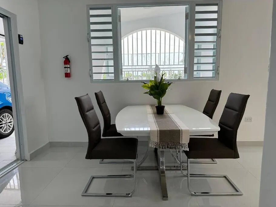 Casa Mi Luz Ilumina Tu Estancia Con Elegancia Y Confort En San Juan Holiday home