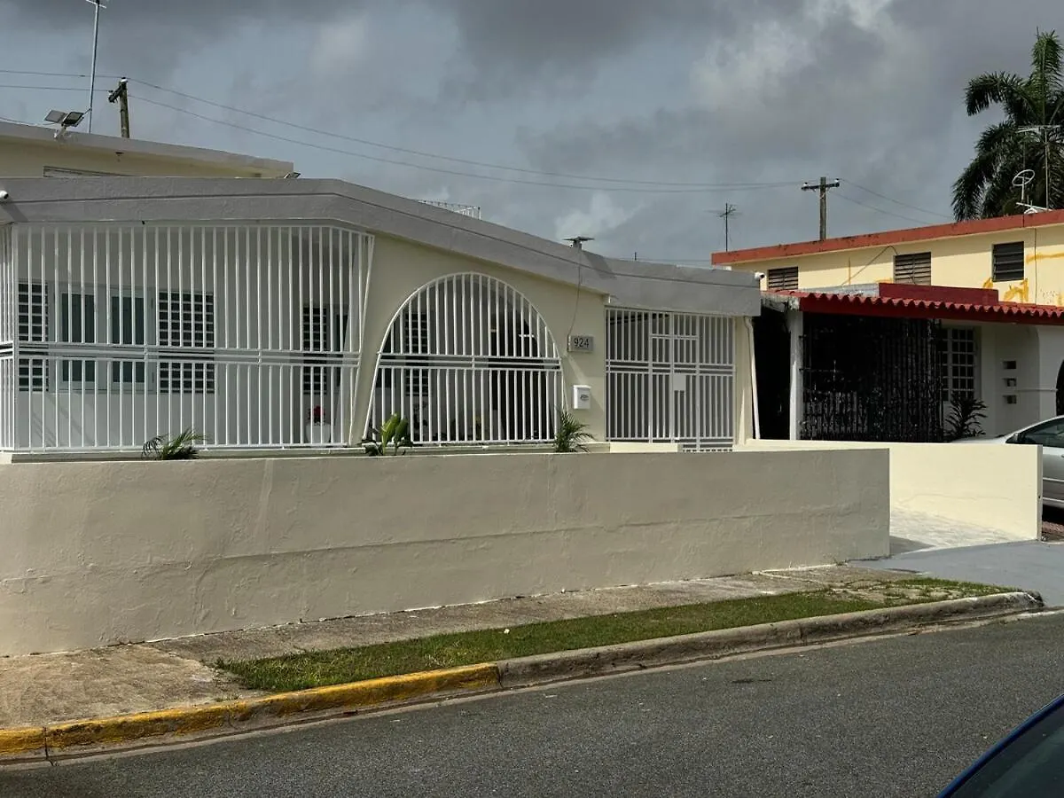 Ferienhaus Casa Mi Luz Ilumina Tu Estancia Con Elegancia Y Confort En San Juan